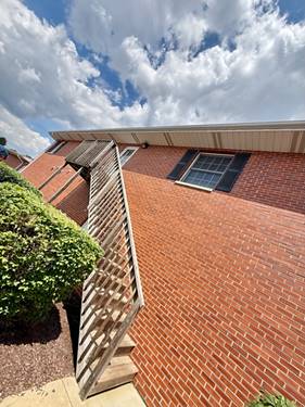 1617 N Bridge Unit UPPER, Yorkville, IL 60560