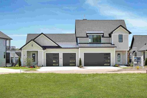 9 Beech Tree, Ottawa, IL 61350