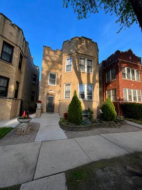 5725 N Artesian, Chicago, IL 60659