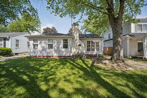 735 Prairie, Barrington, IL 60010