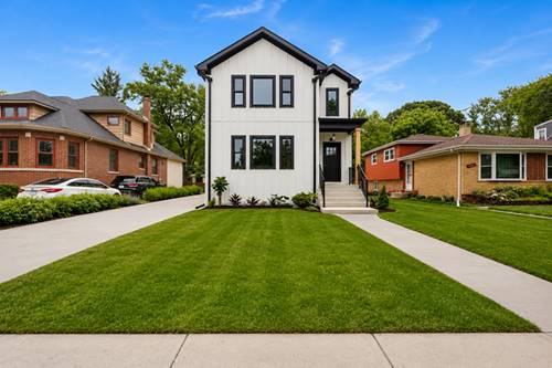218 N Park, Lombard, IL 60148