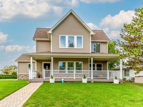 355 Woodhill, Lake Villa, IL 60046