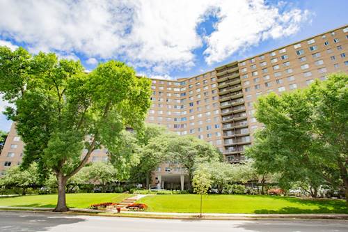 7033 N Kedzie Unit 303, Chicago, IL 60645