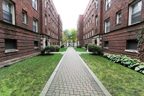 3265 W Wrightwood Unit 3W, Chicago, IL 60647