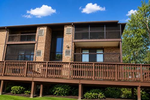 15137 Quail Hollow Unit 206, Orland Park, IL 60462