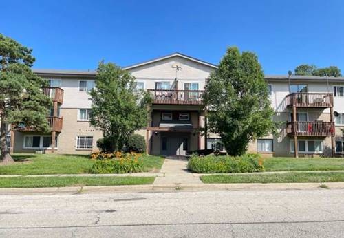555 Deepwoods Unit 2E, Mundelein, IL 60060