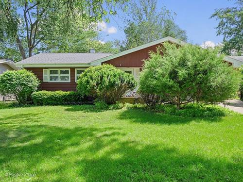 1912 E Willow, Wheaton, IL 60187