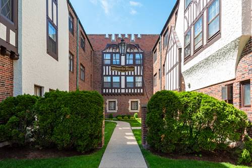 1101 Merrill Unit M1, Winnetka, IL 60093