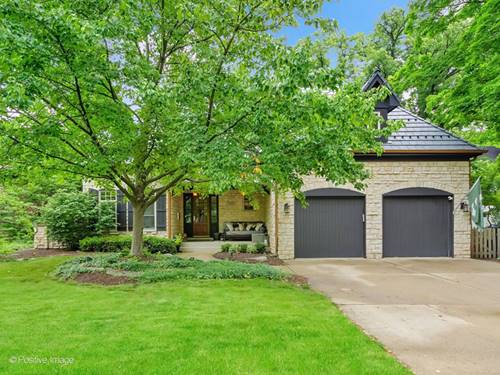 678 Oak, Glen Ellyn, IL 60137