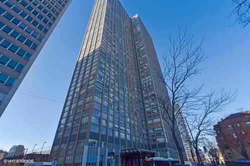 655 W Irving Park Unit 4202, Chicago, IL 60613