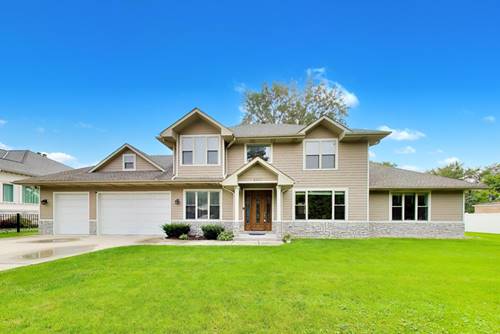 2311 N Arlington Heights, Arlington Heights, IL 60004