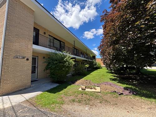 581 Burlington Unit 1, Clarendon Hills, IL 60514