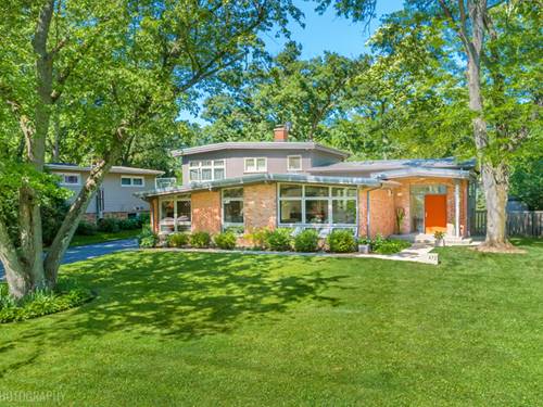 472 Lincoln, Lake Bluff, IL 60044