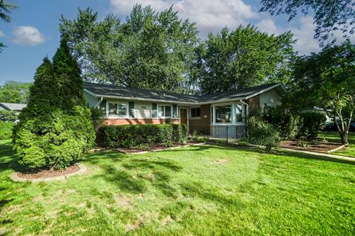 230 Fleetwood, Elk Grove Village, IL 60007