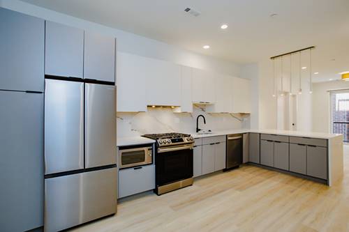 3821 N Ashland Unit 504, Chicago, IL 60613