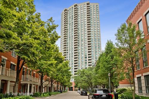 501 N Clinton Unit 704, Chicago, IL 60654