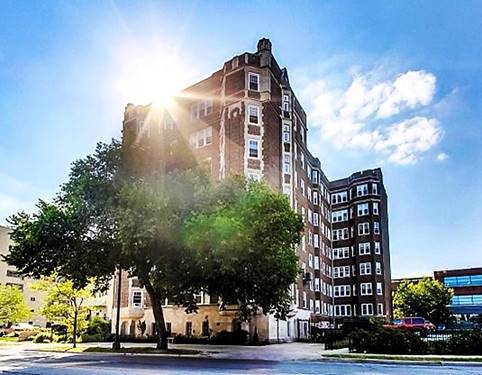 6334 N Sheridan Unit 2C, Chicago, IL 60660