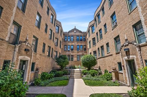 146 Clyde Unit 2W, Evanston, IL 60202