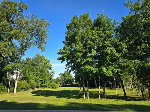 7146 Ironwood, Yorkville, IL 60560