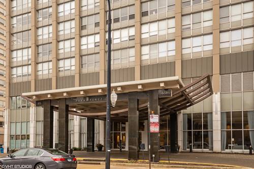 655 W Irving Park Unit 2213, Chicago, IL 60613