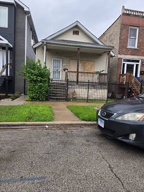 426 N Trumbull, Chicago, IL 60624