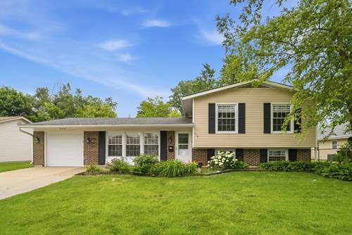 890 Yorkshire, Hanover Park, IL 60133