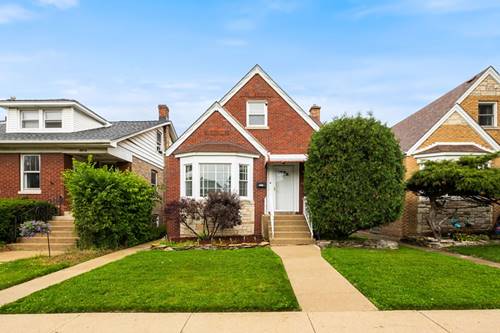 4914 W Warwick, Chicago, IL 60641
