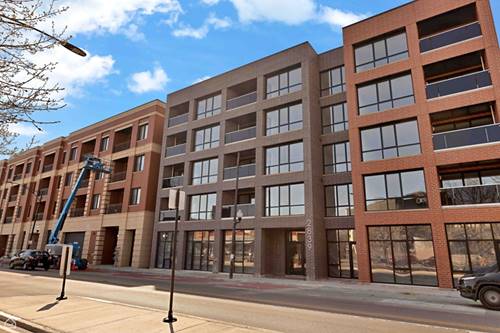 2839 W Belmont Unit 101, Chicago, IL 60618