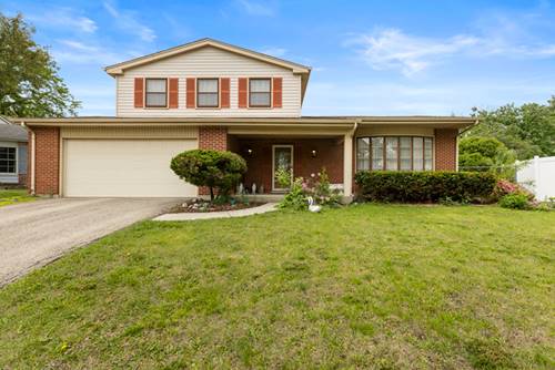 762 Oakwood, Westmont, IL 60559