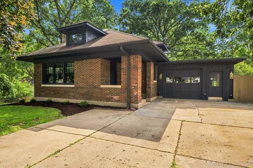 609 S 5th, St. Charles, IL 60174