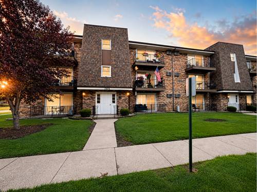 7101 98th Unit 301, Chicago Ridge, IL 60415