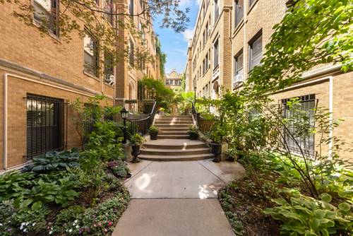 640 W Waveland Unit 4A, Chicago, IL 60613