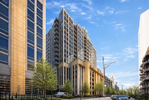 720 N Larrabee Unit 1711, Chicago, IL 60654