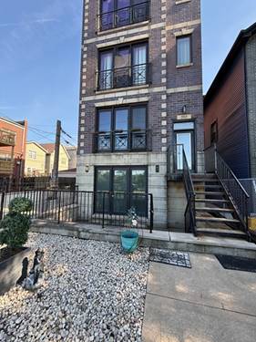 2513 W Congress Unit 1, Chicago, IL 60612