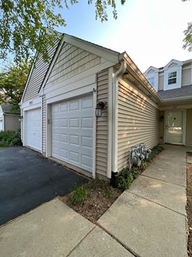 2451 Sheehan Unit 201, Naperville, IL 60564