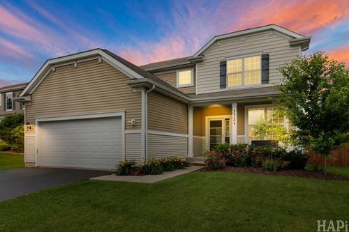 1721 Roger, Woodstock, IL 60098