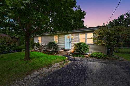 1814 Hazelwood, Lindenhurst, IL 60046