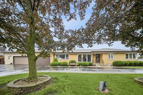 8231 W Berwyn, Chicago, IL 60656
