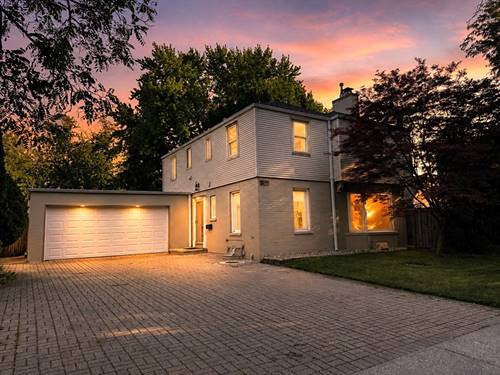 4635 W Peterson, Chicago, IL 60646