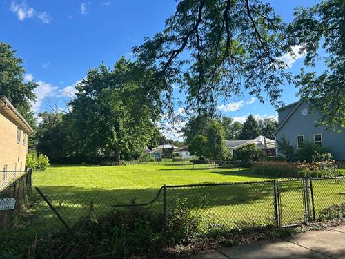 8326 45th, Lyons, IL 60534