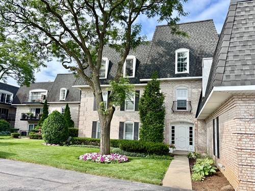 944 N Northwest Unit 307, Park Ridge, IL 60068