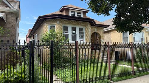 5821 W Gunnison, Chicago, IL 60630