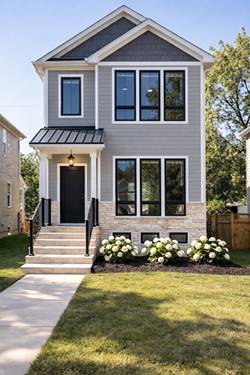 4616 N Claremont, Chicago, IL 60625