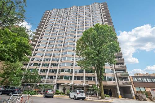 555 W Cornelia Unit 2012, Chicago, IL 60657