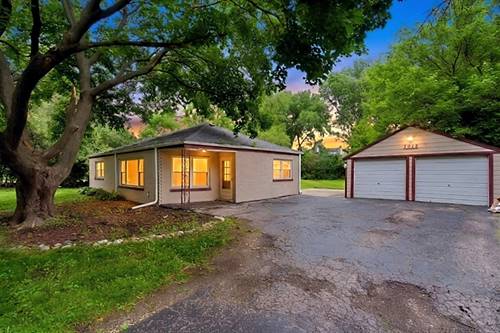 1013 Highmoor, Lombard, IL 60148