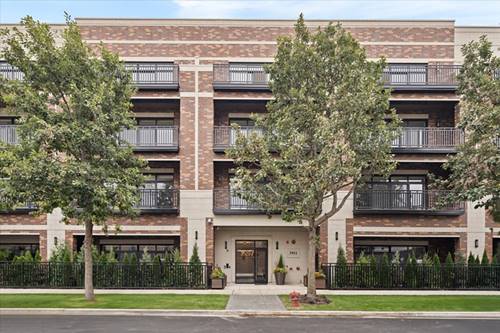 3951 N Wayne Unit 206, Chicago, IL 60613