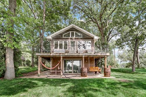 42034 N East, Antioch, IL 60002