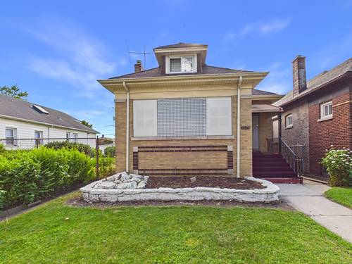 7826 S Paxton, Chicago, IL 60649