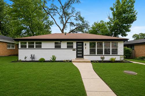 9513 Lowell, Skokie, IL 60076