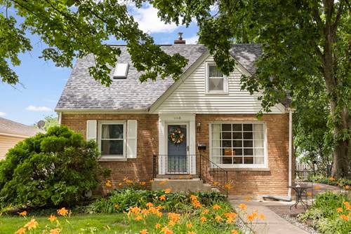 1110 N President, Wheaton, IL 60187